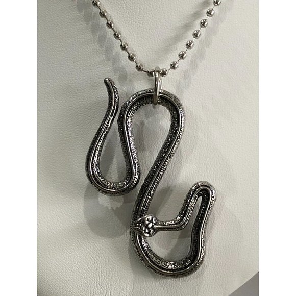 5/$20 Large Magic Cobra Snake Necklace Charm Game of Thrones - Picture 4 of 5